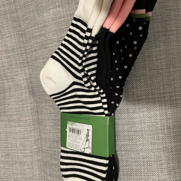 Women’s Kate Spade Shortie Crew Socks Blk/Stripe/ Polka Dot - Picture 2 of 6